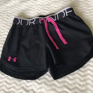 UA youth small shorts
